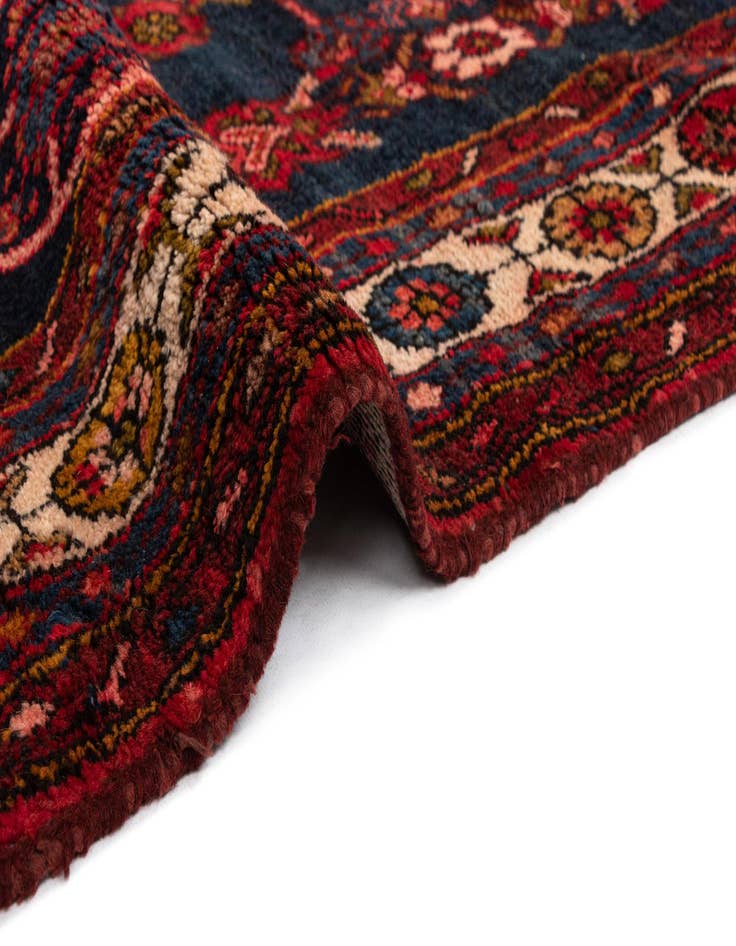 Detail image of 3' 10 x 15' 5 Mehraban Wool Runner Rug