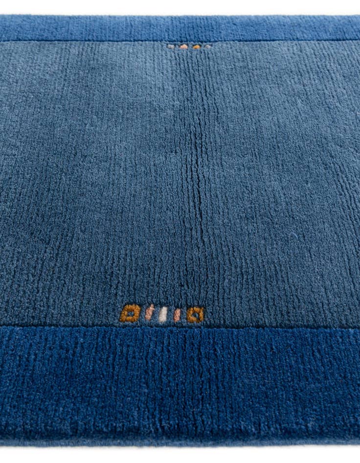 Detail image of  2' 4 x 9' 9  Hand Knotted Nepal Wool Runner Rug