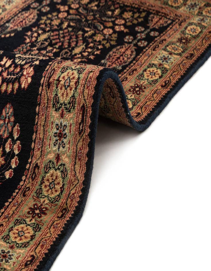 Detail image of  2' 5 x 4' 7 Sarouk Runner Rug