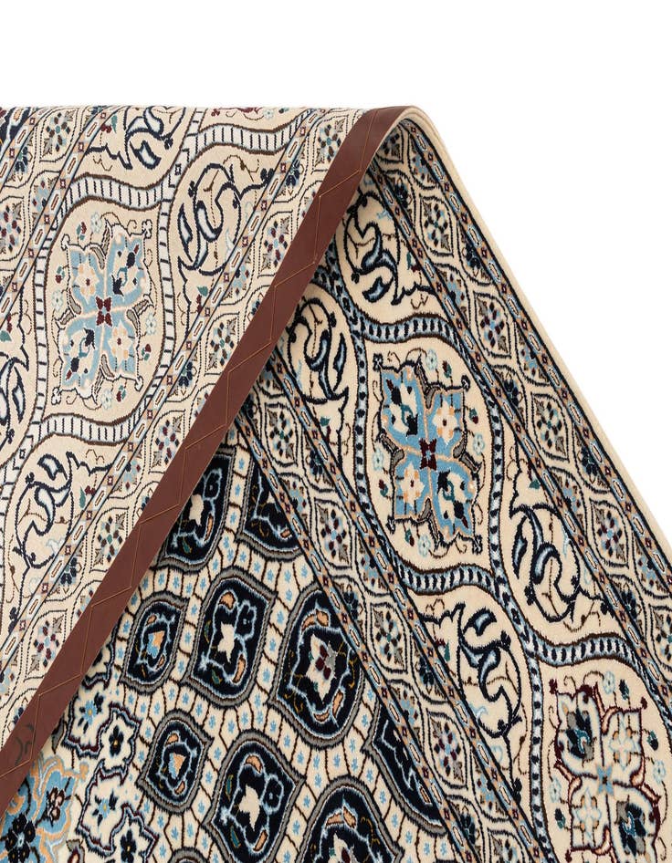 Detail image of  6' 7 x 6' 8 Nain Square Rug