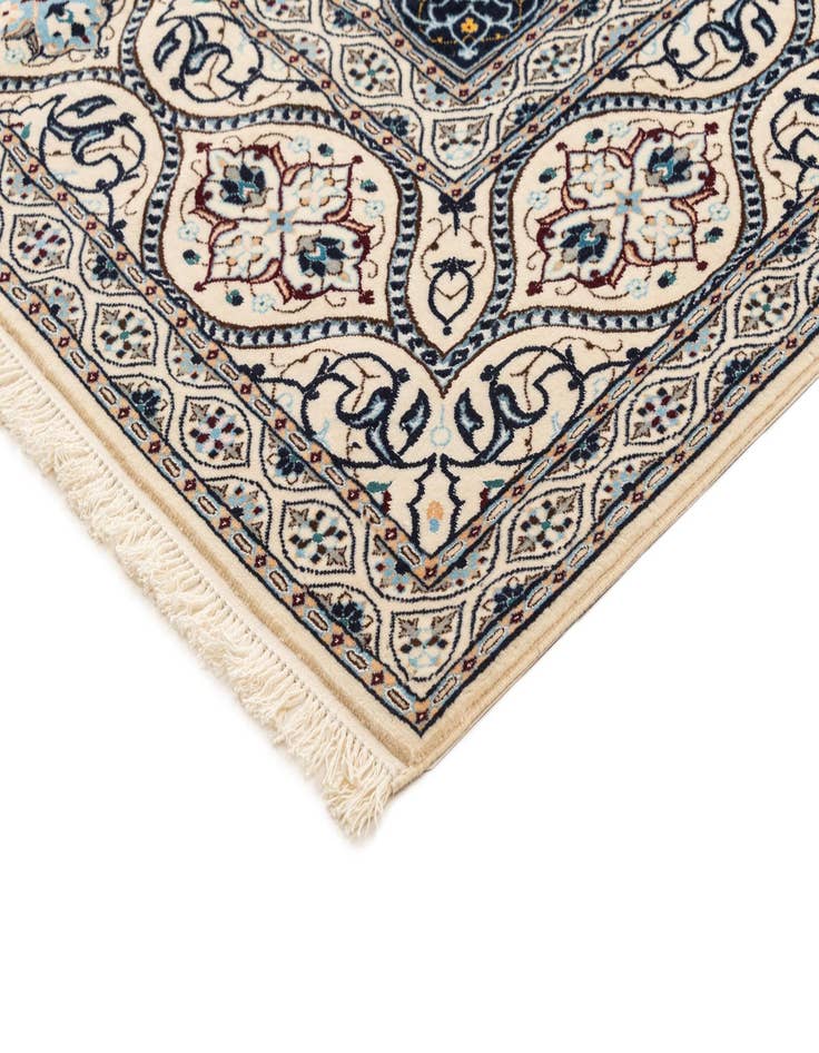 Detail image of  6' 7 x 6' 8 Nain Square Rug