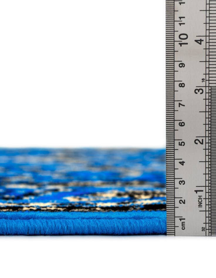 Detail image of  7' 10 x 7' 10 Yasmin Square Rug