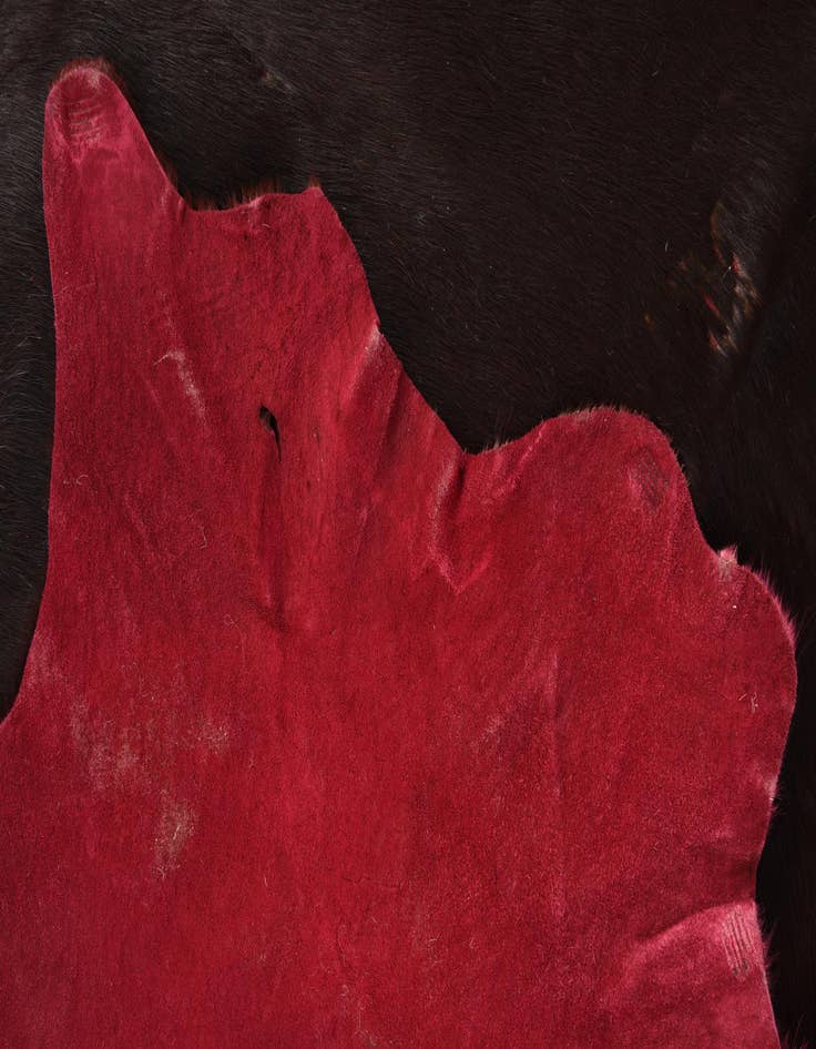 Detail image of  4' x 4' 10 Cowhide Freeform Rug