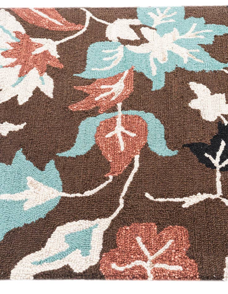 Detail image of  3' 1 x 5' Agra Rug