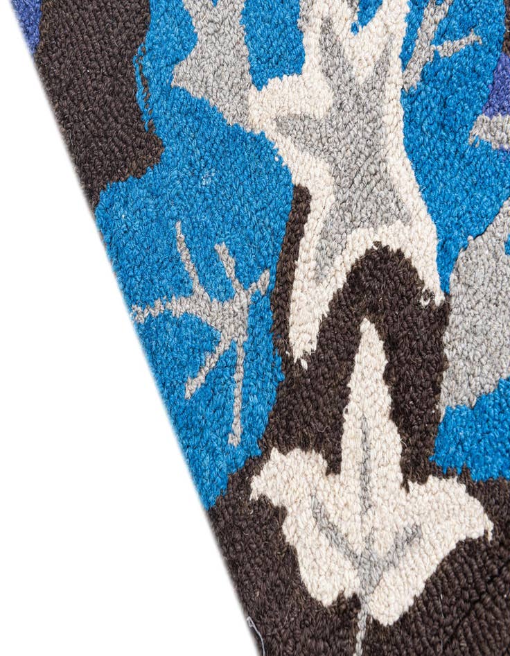 Detail image of  3' 1 x 5' Agra Rug