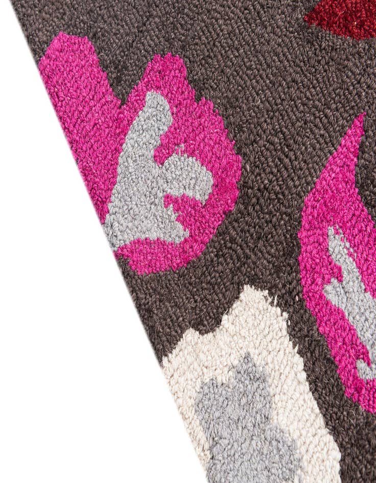 Detail image of  3' x 5' Agra Rug