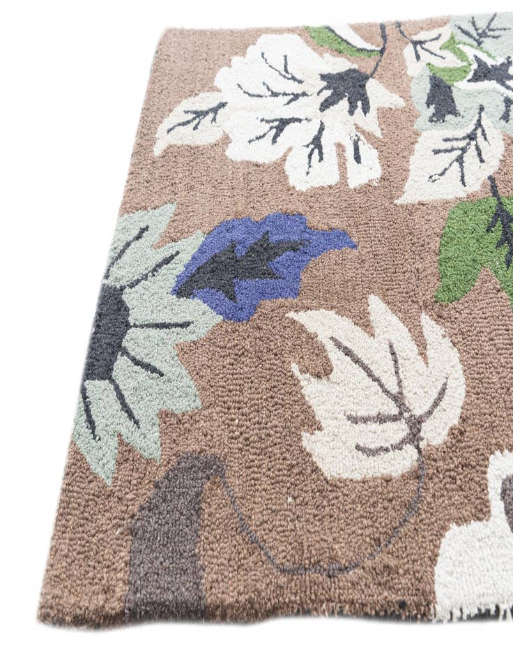 Detail image of  3' x 5' Agra Rug