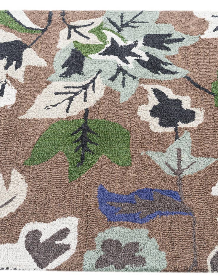 Detail image of  3' x 5' Agra Rug