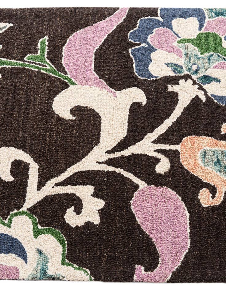 Detail image of  3' x 5' Agra Rug