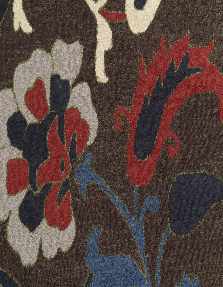 Detail image of  5' x 7' 10 Agra Wool Rug
