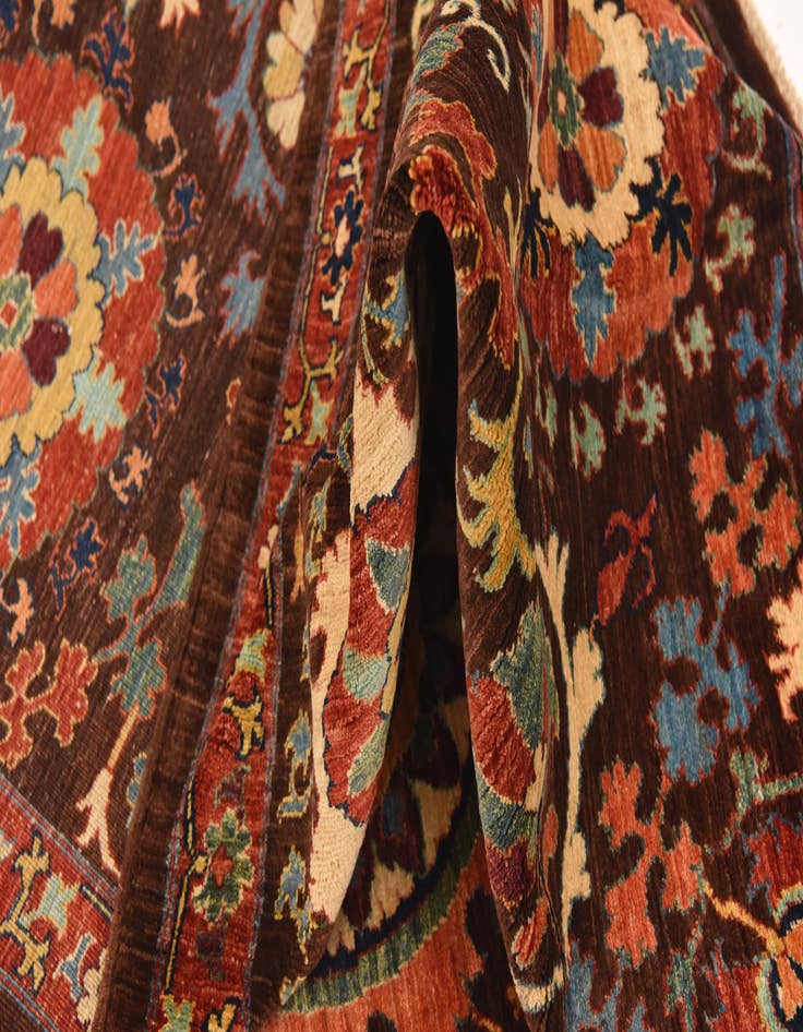 Detail image of  6' 8 x 8' 5  Hand Knotted Ariana Ziegler Oriental Rug