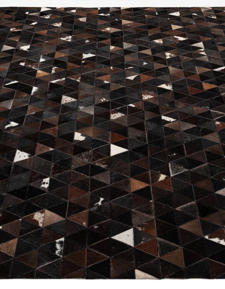 Detail image of  8' x 9' 9 Cowhide - Patchwork Rug