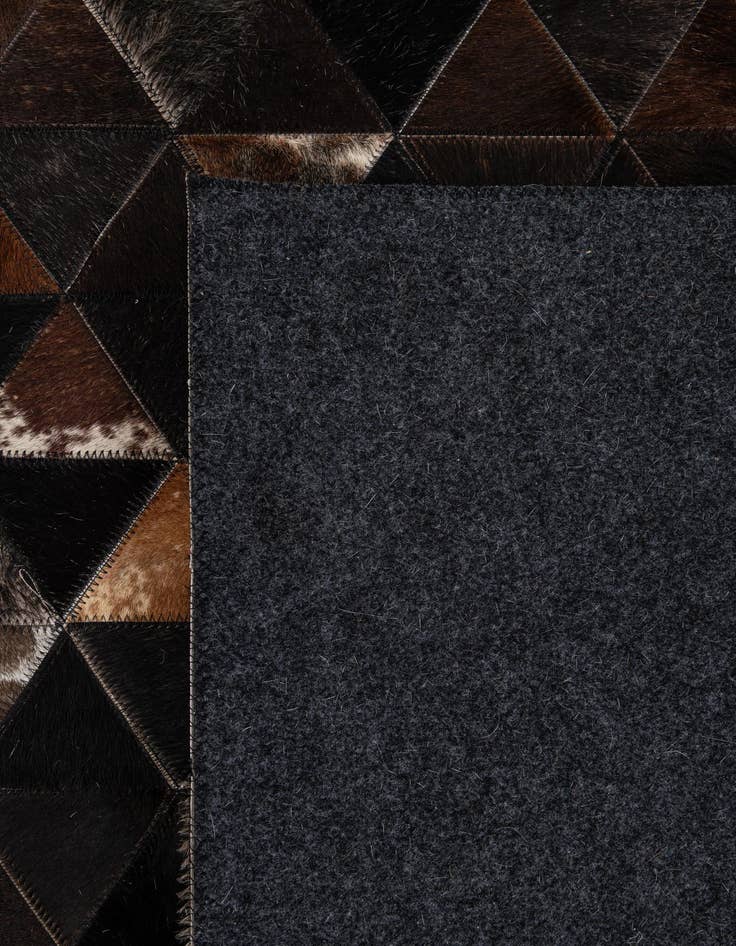 Detail image of  8' x 9' 9 Cowhide - Patchwork Rug