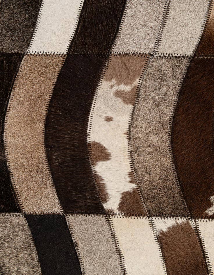Detail image of  5' 1 x 7' 10 Cowhide - Patchwork Rug