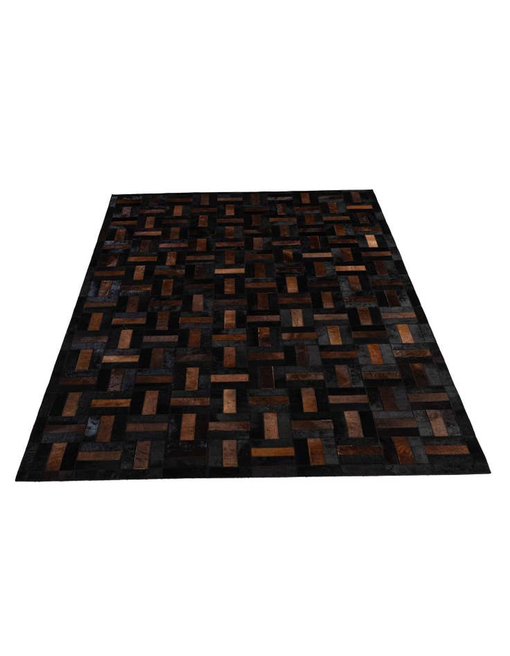 Detail image of  5' 2 x 8' Cowhide - Patchwork Rug
