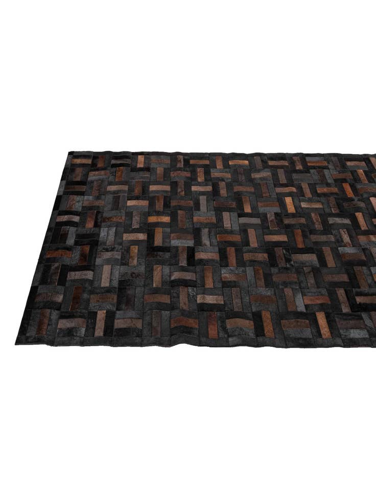 Detail image of  5' 3 x 8' Cowhide - Patchwork Rug