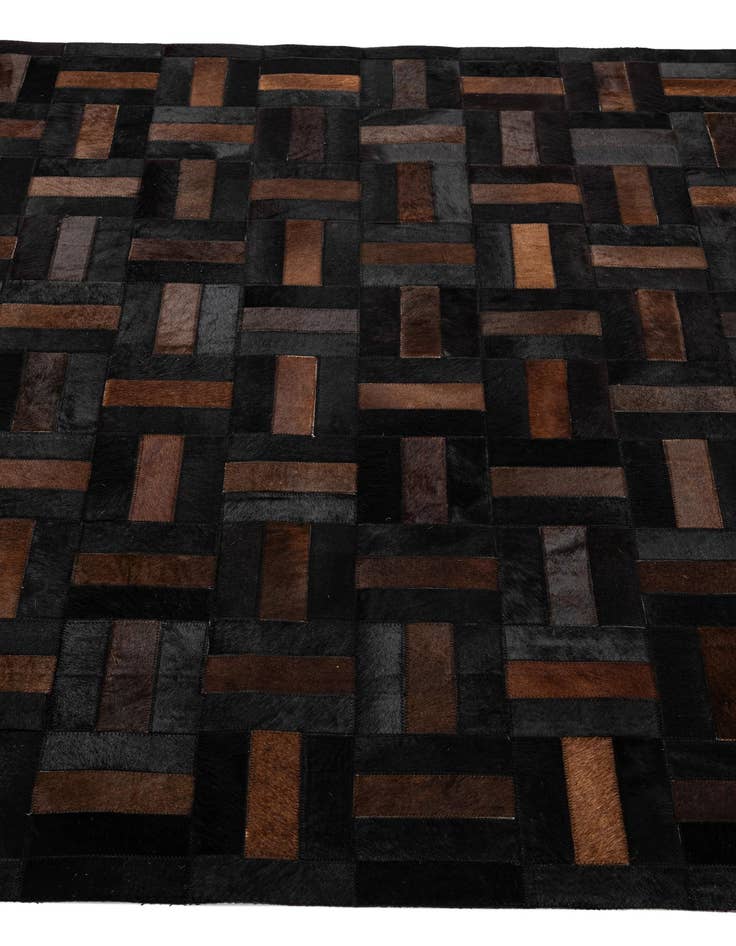 Detail image of  5' 3 x 8' Cowhide - Patchwork Rug