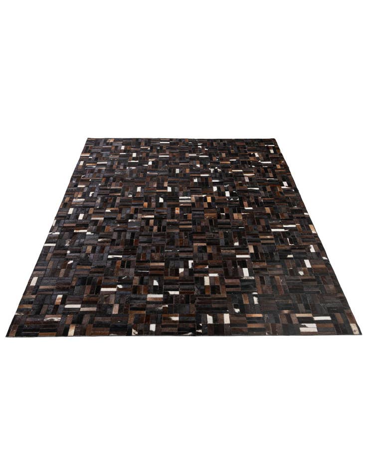 Detail image of  5' 1 x 8' Cowhide - Patchwork Rug