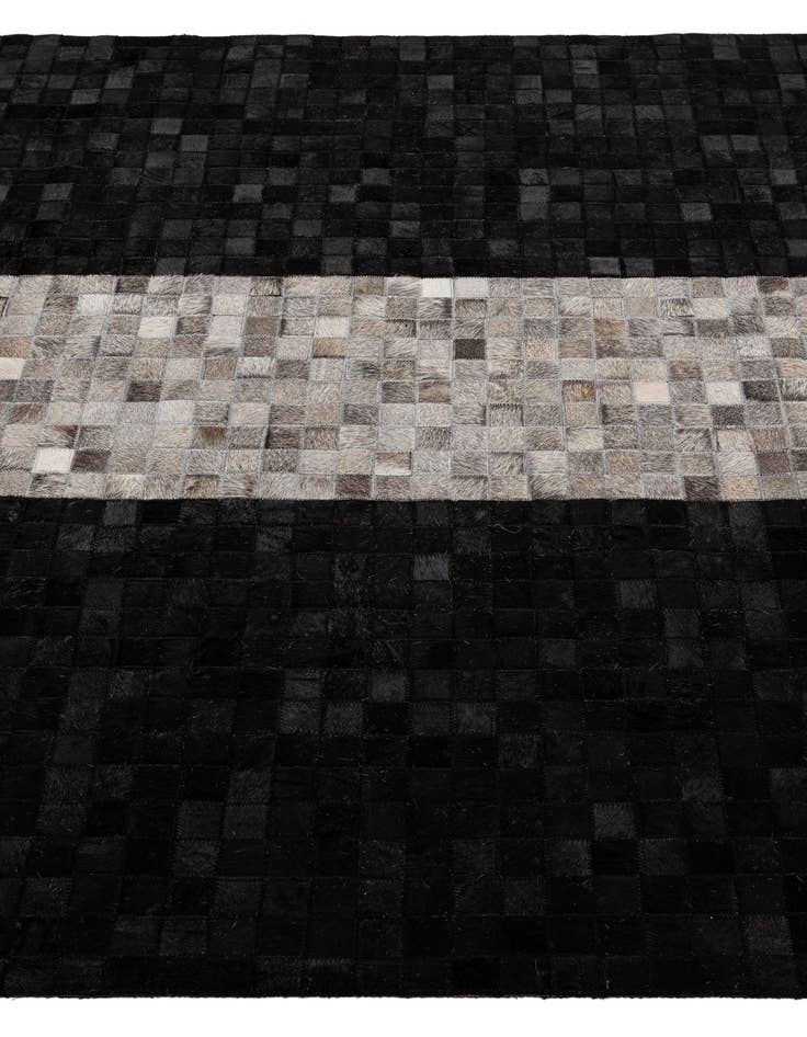 Detail image of  5' x 8' Cowhide - Patchwork Rug