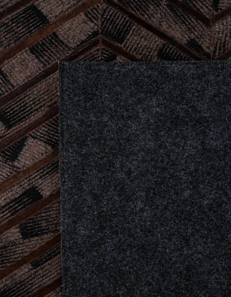 Detail image of  4' 11 x 7' 11 Cowhide - Patchwork Rug
