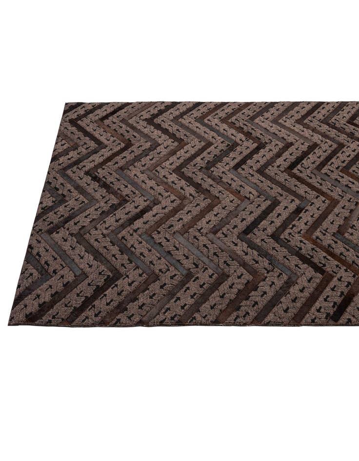 Detail image of  4' 11 x 7' 11 Cowhide - Patchwork Rug