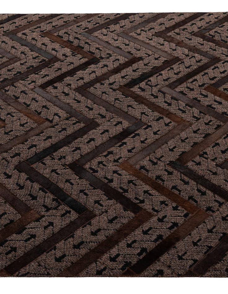 Detail image of  4' 11 x 7' 11 Cowhide - Patchwork Rug