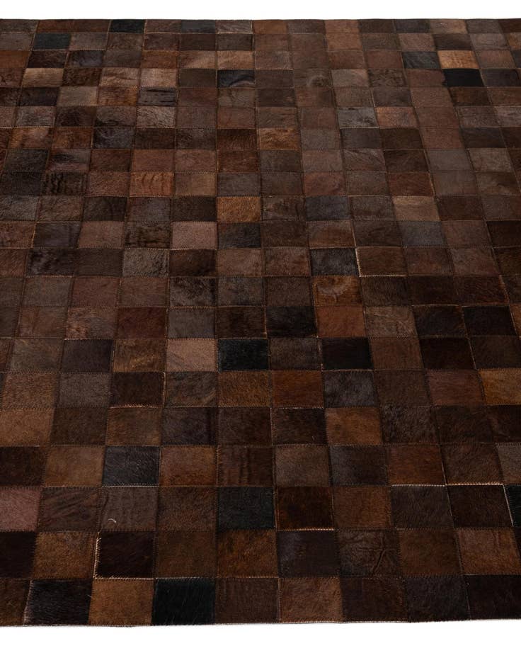 Detail image of  5' 2 x 8' Cowhide - Patchwork Rug