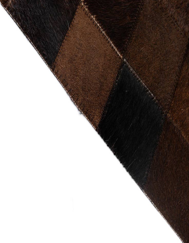 Detail image of  5' 2 x 8' Cowhide - Patchwork Rug