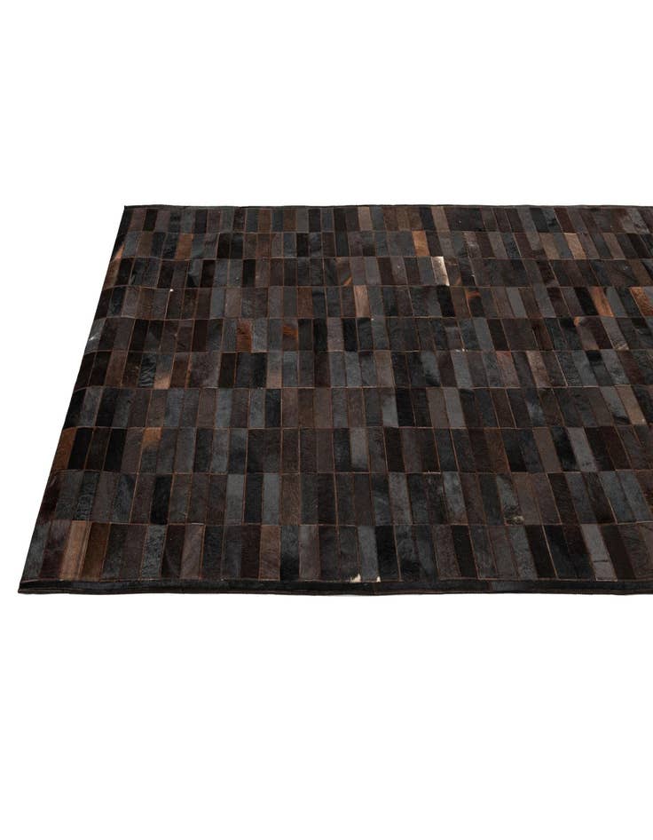 Detail image of  5' 1 x 8' Cowhide - Patchwork Rug