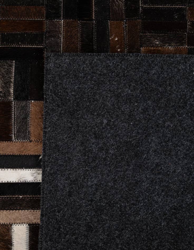 Detail image of  5' x 7' 11 Cowhide - Patchwork Rug