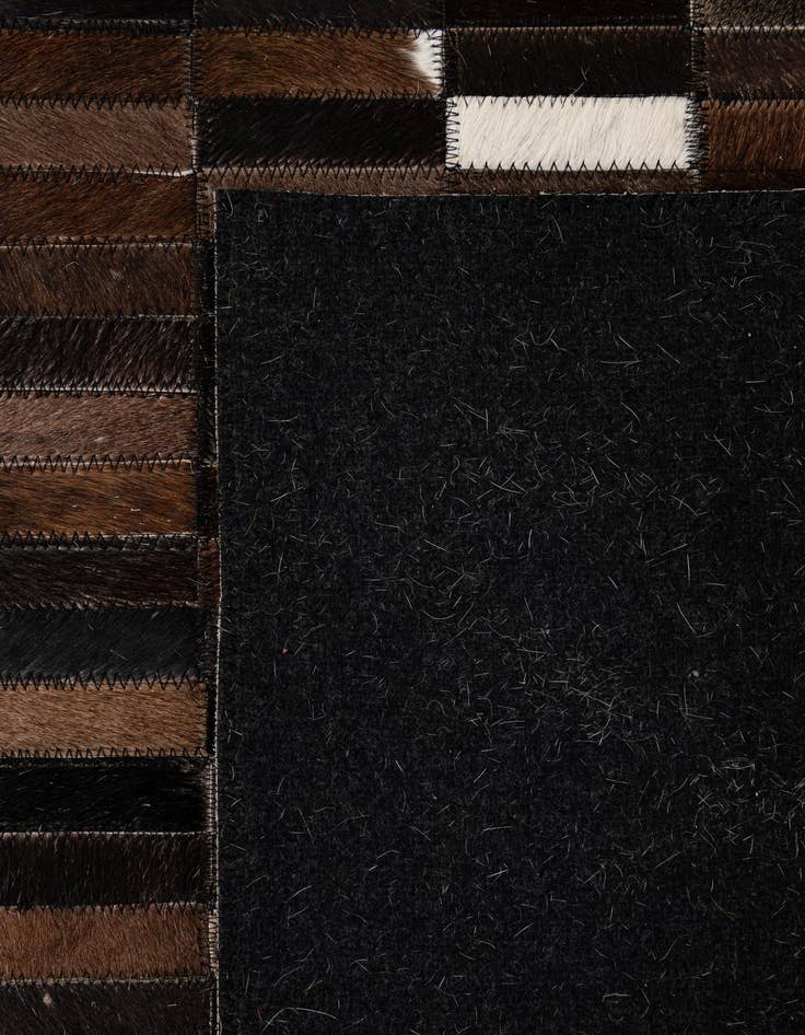 Detail image of  5' x 8' Cowhide - Patchwork Rug