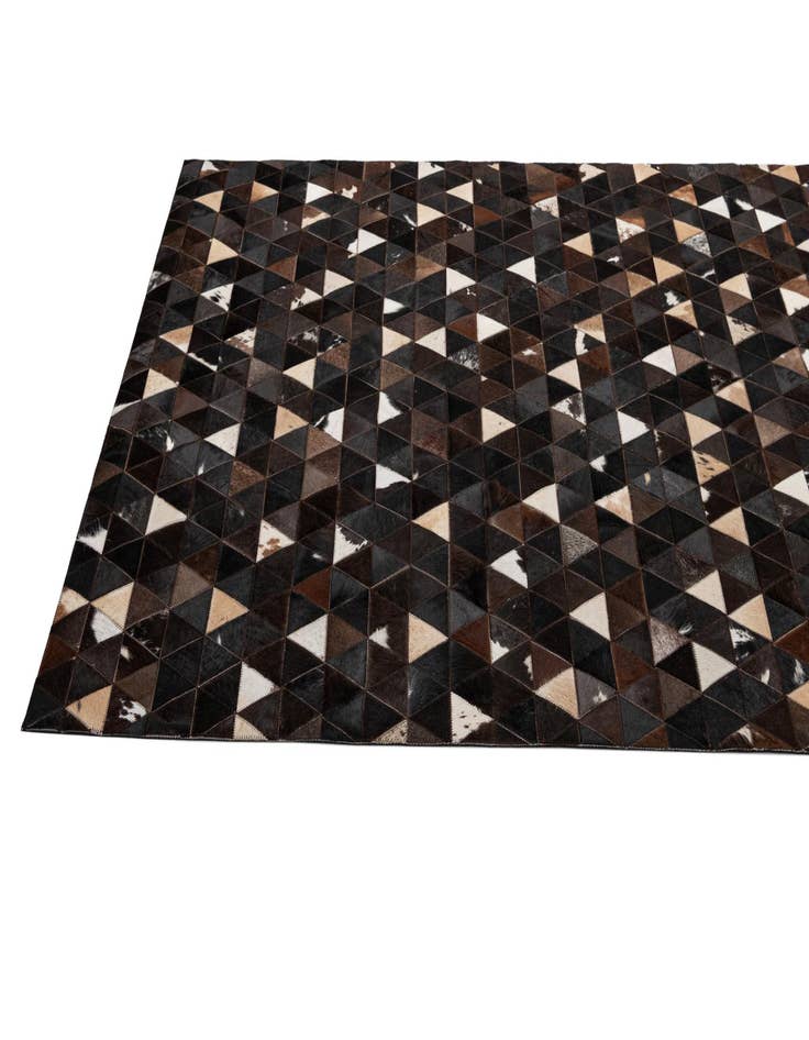 Detail image of  5' x 7' 11 Cowhide - Patchwork Rug