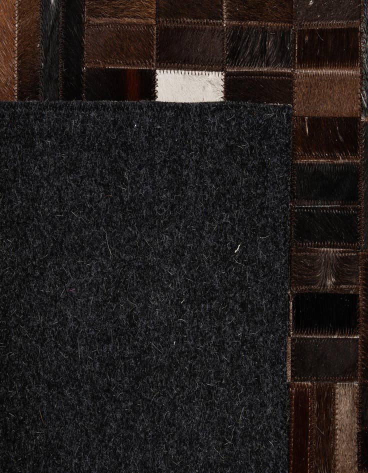 Detail image of  5' 1 x 8' Cowhide - Patchwork Rug