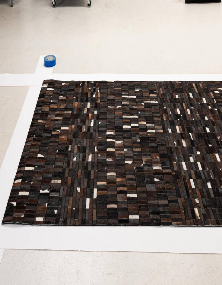 Detail image of  5' x 8' Cowhide - Patchwork Rug