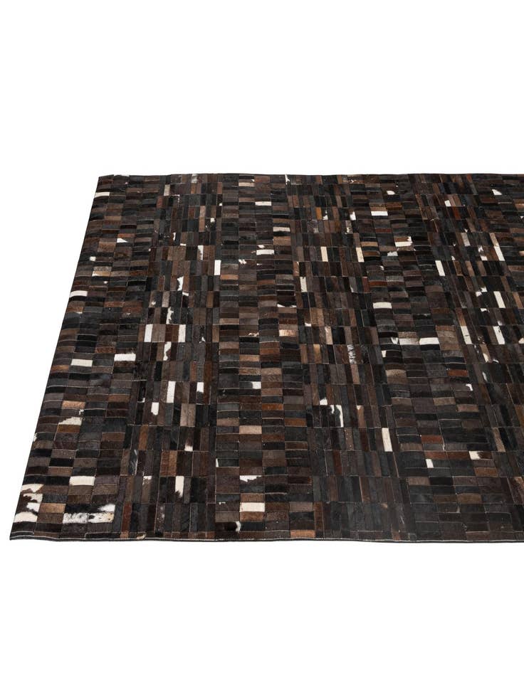 Detail image of  5' 1 x 8' Cowhide - Patchwork Rug