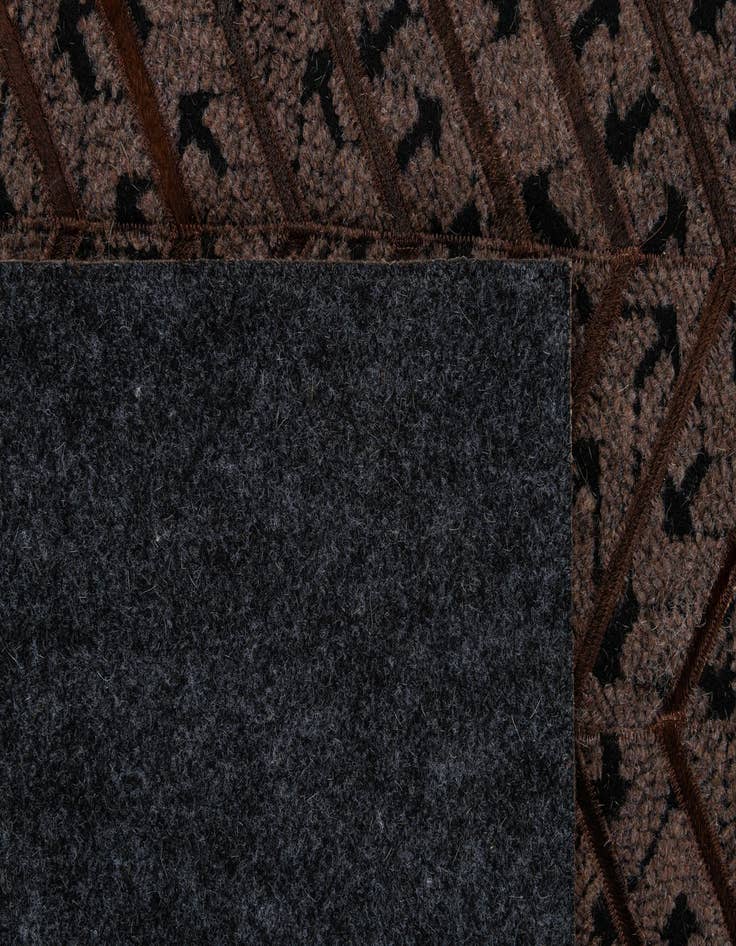 Detail image of  5' x 7' 8 Cowhide - Patchwork Rug