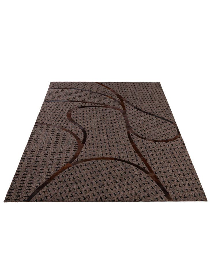 Detail image of  5' x 7' 11 Cowhide - Patchwork Rug