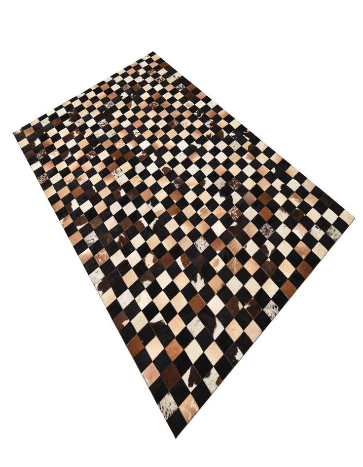 Detail image of  5' x 7' 10 Cowhide Rug