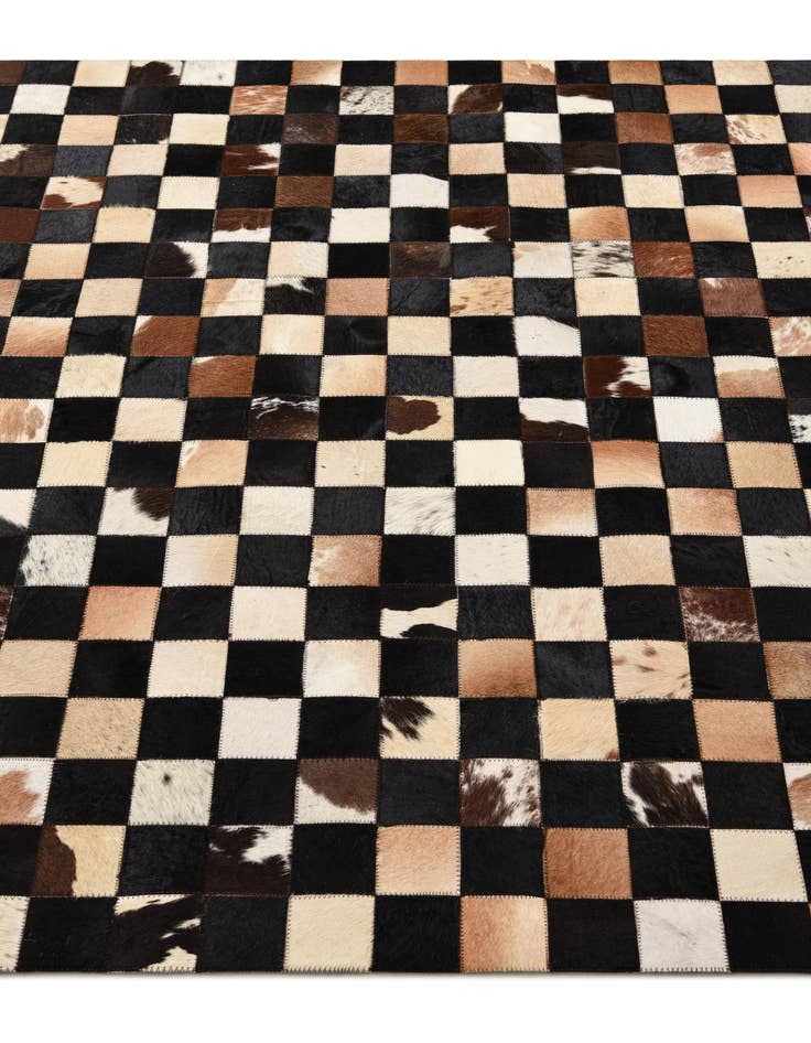 Detail image of  5' x 7' 10 Cowhide Rug