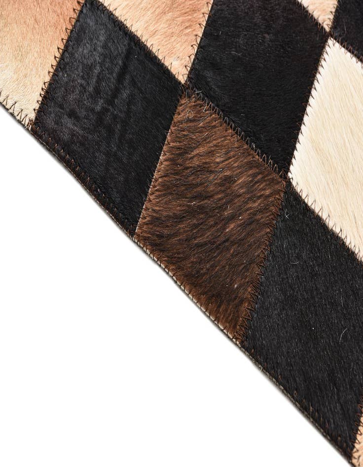 Detail image of  5' x 7' 10 Cowhide Rug