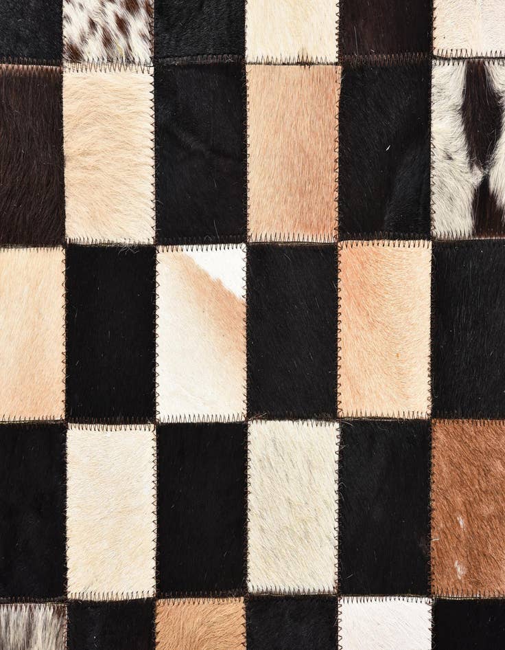 Detail image of  5' x 7' 10 Cowhide Rug