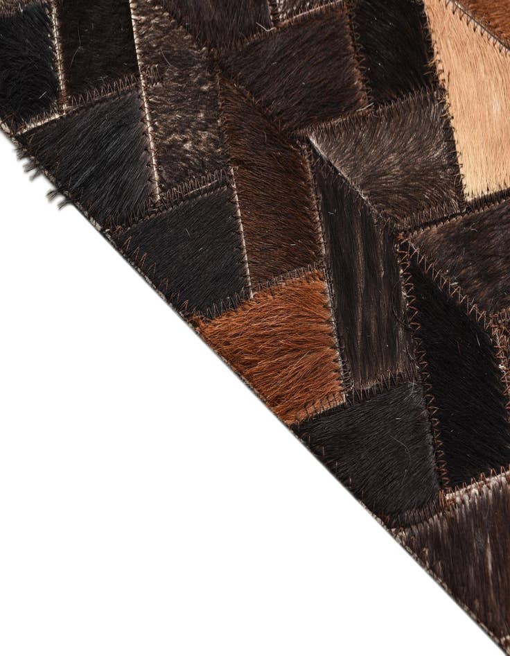Detail image of  4' 8 x 6' 6 Cowhide Rug