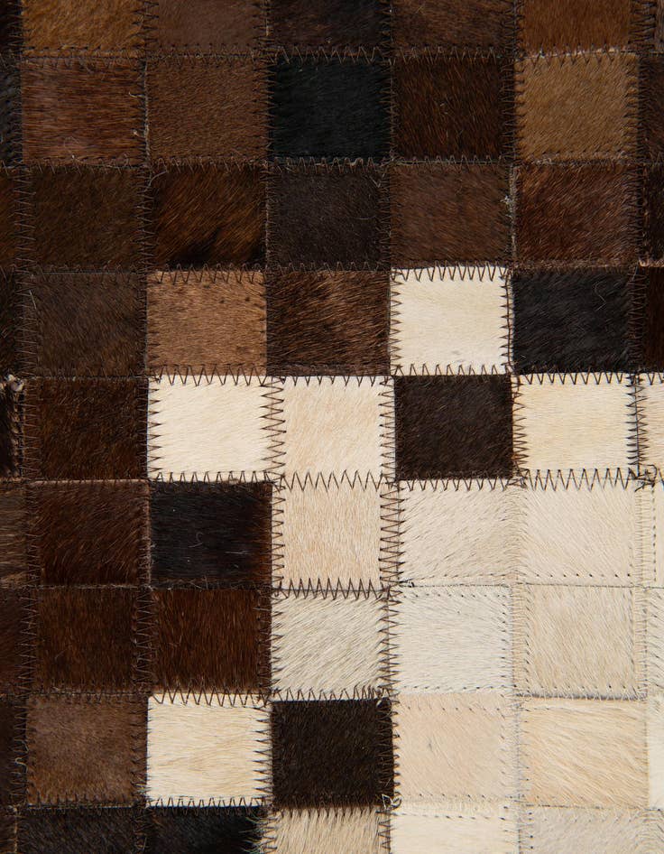 Detail image of  8' x 9' 10 Cowhide Stocks Rug