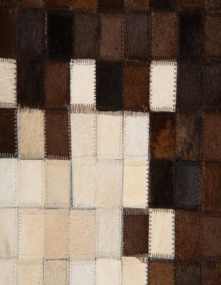 Detail image of  8' x 9' 10 Cowhide Stocks Rug