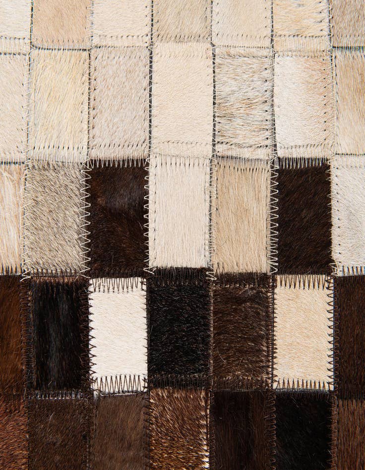 Detail image of  5' x 8' 1 Cowhide Stocks Rug