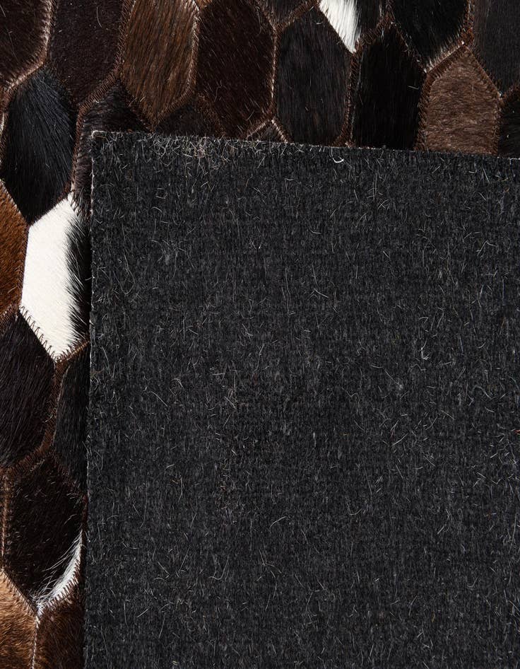 Detail image of  8' x 9' 10 Cowhide Stocks Rug
