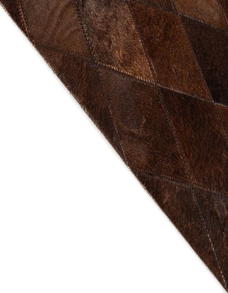 Detail image of  4' 8 x 6' 6 Cowhide Stocks Rug