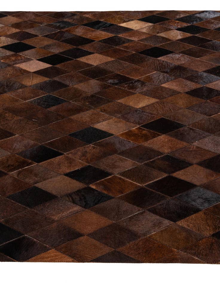 Detail image of  4' 9 x 6' 9 Cowhide Stocks Rug
