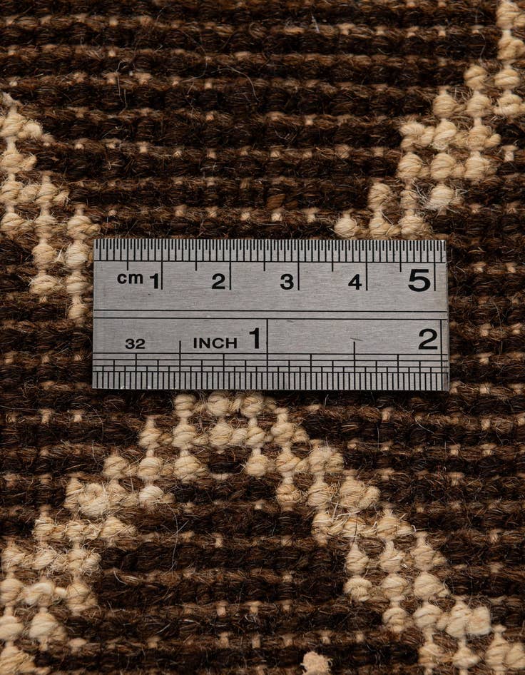 Detail image of  5' 6 x 7' 10  Hand Knotted Darya Wool Rug