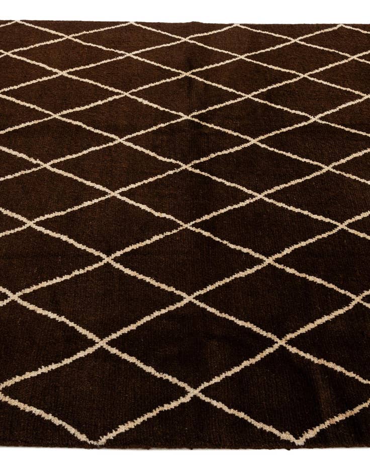 Detail image of  5' 6 x 7' 10  Hand Knotted Darya Wool Rug